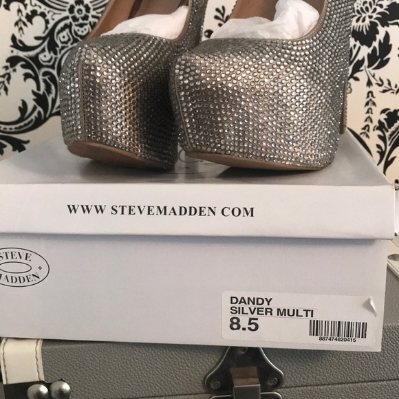Steve Madden Rhinestone platform Heels - Picture 6 of 7